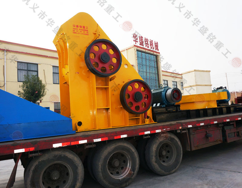 膨潤(rùn)土粉碎機(jī) 